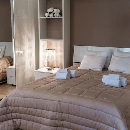 Heart & Soul Luxury Loft - The House Of Travelers Apartment Como Exterior photo
